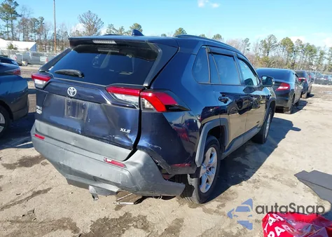 2019 Toyota Rav4 Xle из США, поврежденный, VIN 2T3W1RFV6KW013008